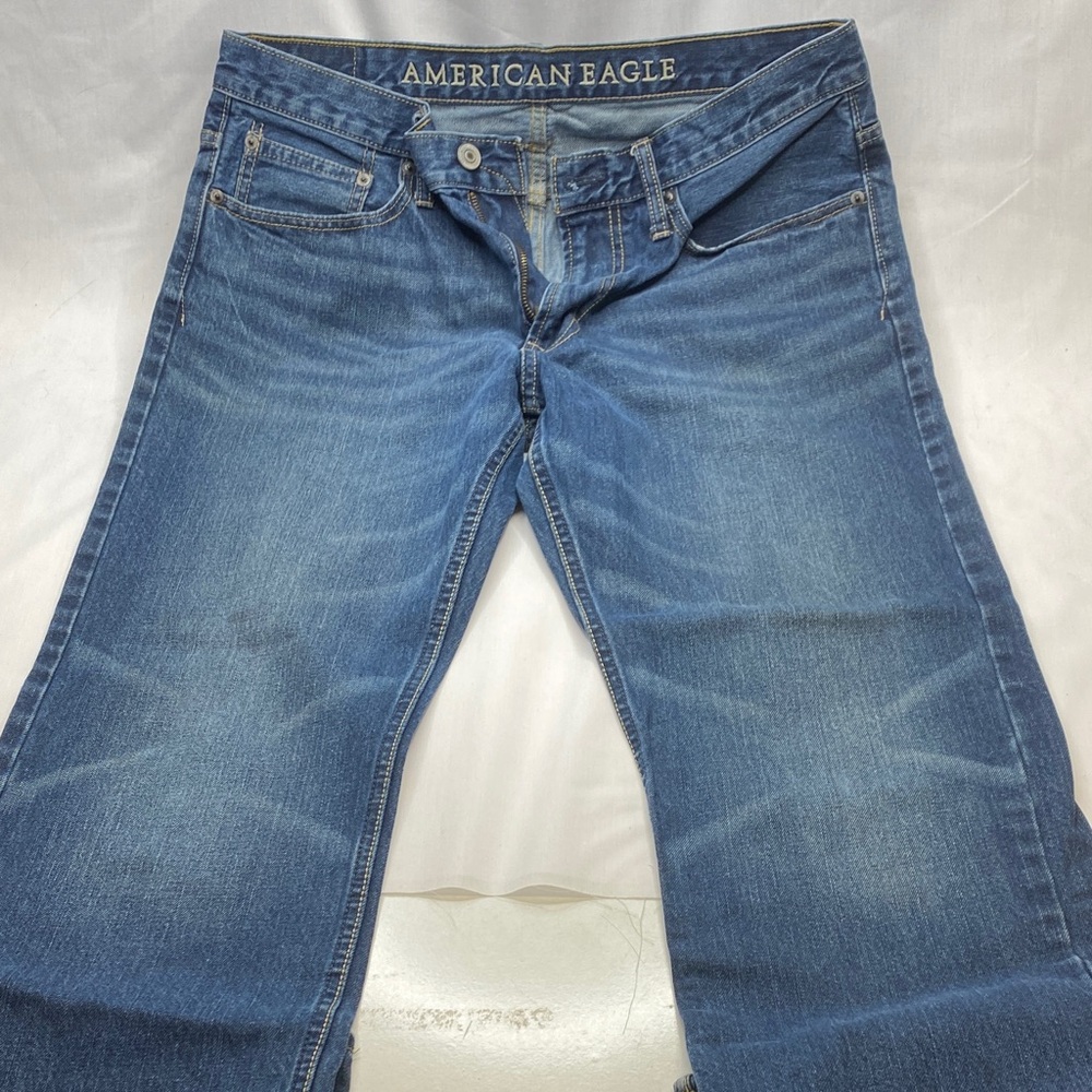 American Eagle Blue Jeans relaxed men’s jeans size 34/32